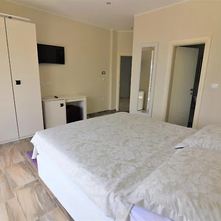 Manuela 3* Opatija